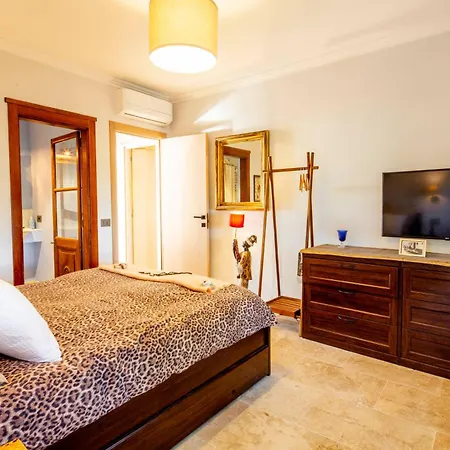Charlene - Pool, Peace, Jacuzzi And Ligurian Views Ventimiglia
