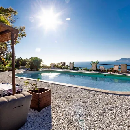 Villa Charlene - Pool, Peace, Jacuzzi And Ligurian Views